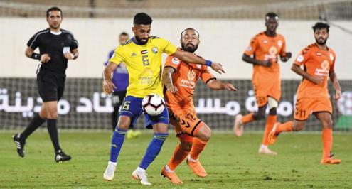 "مكالمة هاتفية" تحسم المتأهل من لقاء الظفرة وعجمان بكأس المحترفين الإماراتي (فيديو)